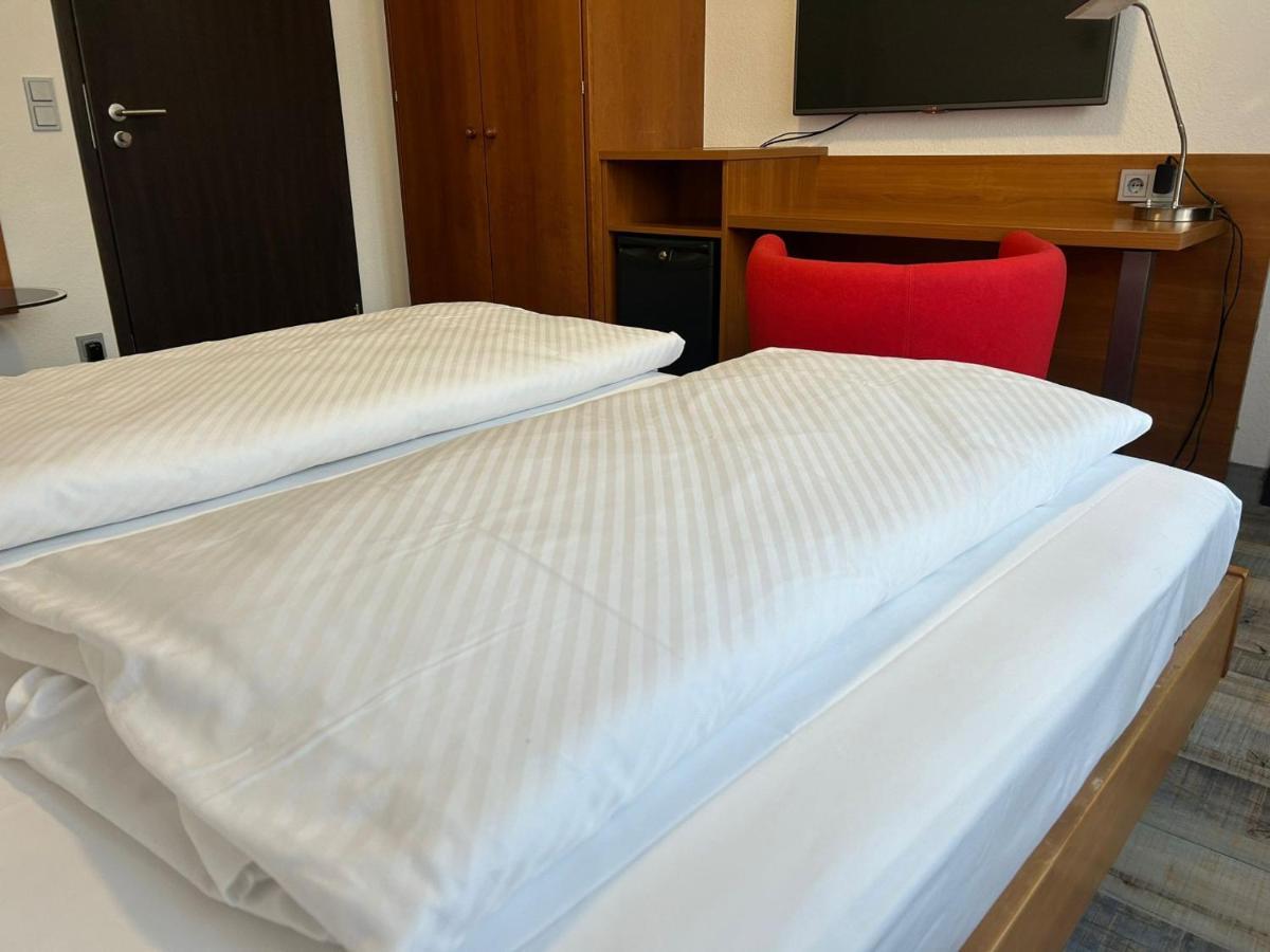Hotel Fackelmann Nuremberg ภายนอก รูปภาพ