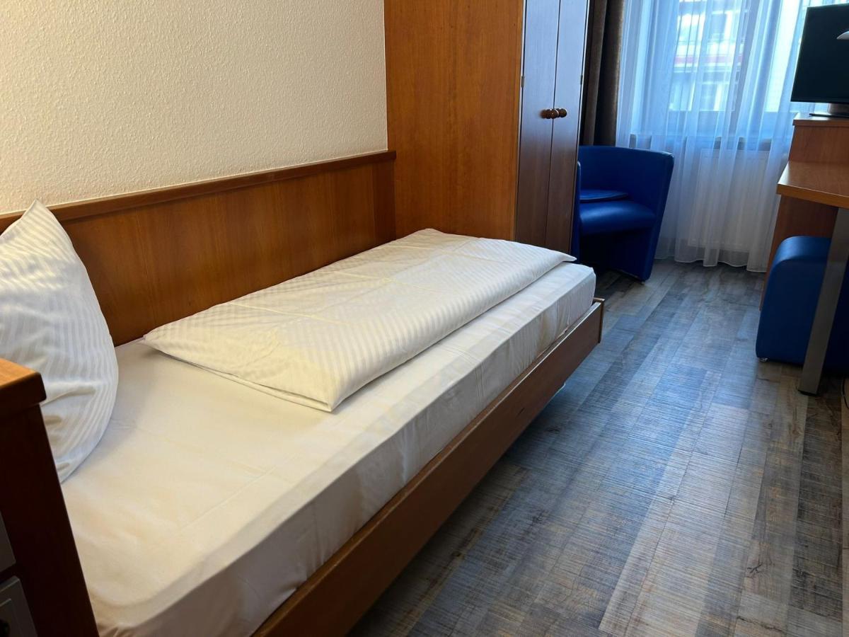 Hotel Fackelmann Nuremberg ภายนอก รูปภาพ