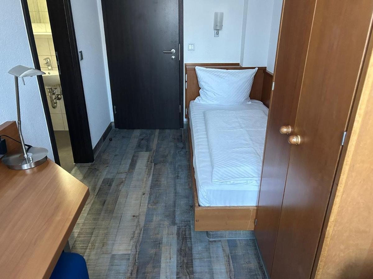 Hotel Fackelmann Nuremberg ภายนอก รูปภาพ