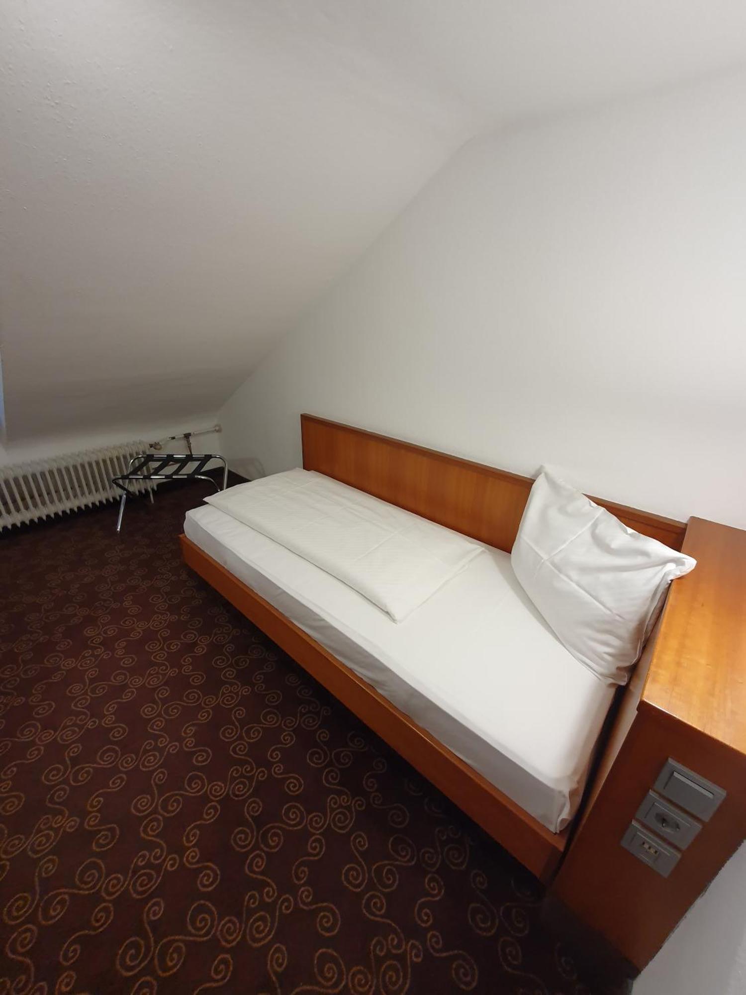 Hotel Fackelmann Nuremberg ภายนอก รูปภาพ