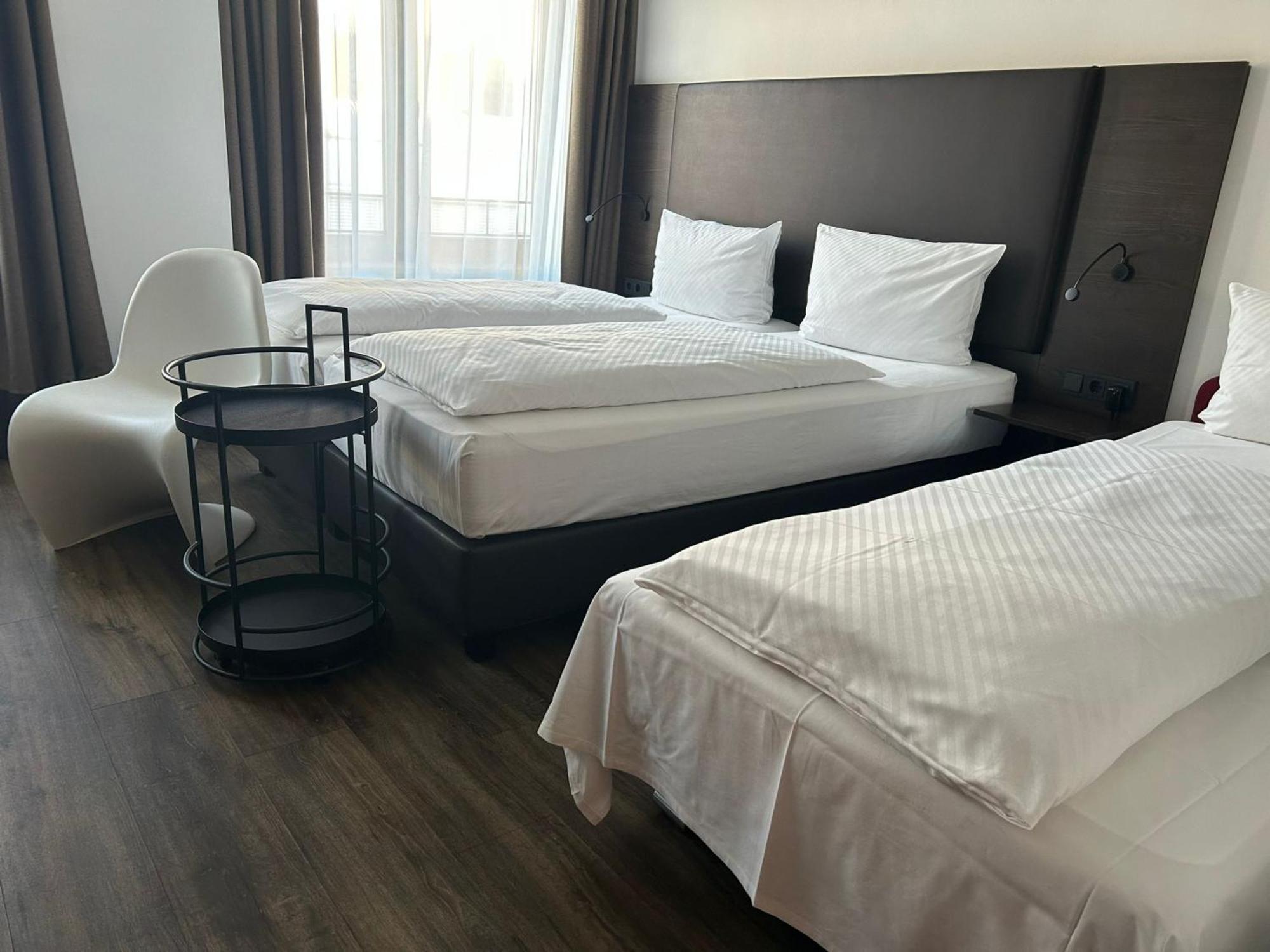 Hotel Fackelmann Nuremberg ภายนอก รูปภาพ